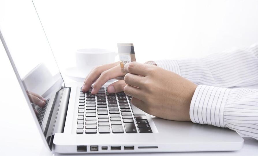 同傳翻譯有哪些特點？翻譯要求是什么？